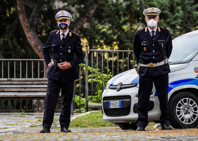 Itālijā aizturēta anarhistu teroristu grupa, kas sabotēja policijas darbu