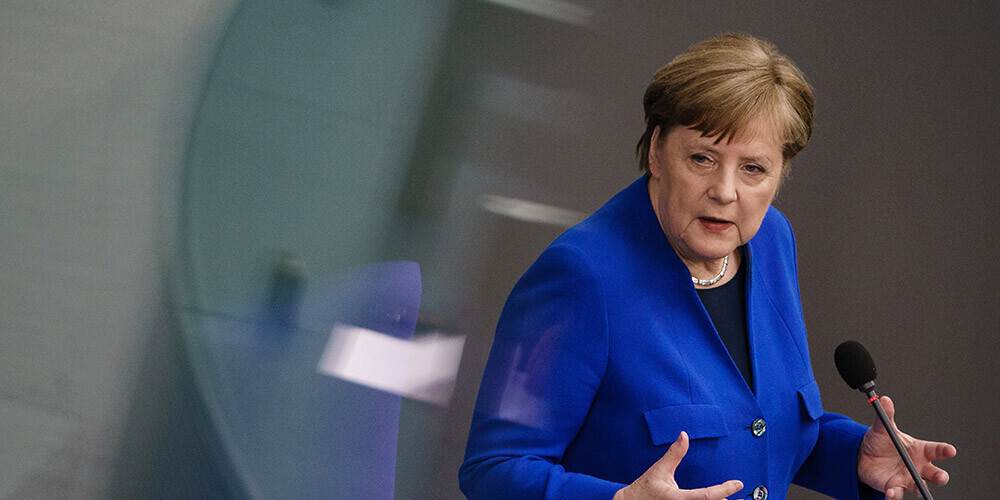 Merkele norāda, ka tās uzticība Krievijai ir iedragāta, un brīdina par sekām