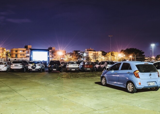 Baudīt kino, neizkāpjot no auto, piedāvās arī Ķīpsalā