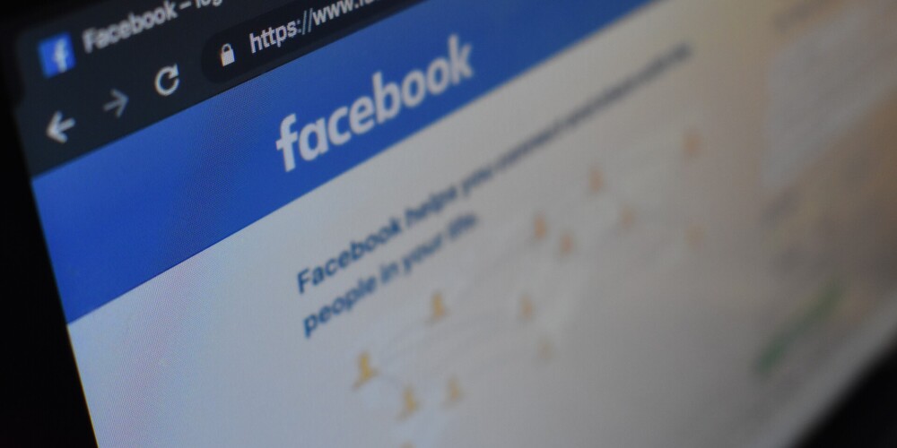 Brīdina "Facebook" lietotājus: aktivizējusies krāpšanas kampaņa