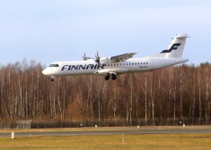 "Finnair" lidmašīna starptautiskajā lidostā "Rīga".