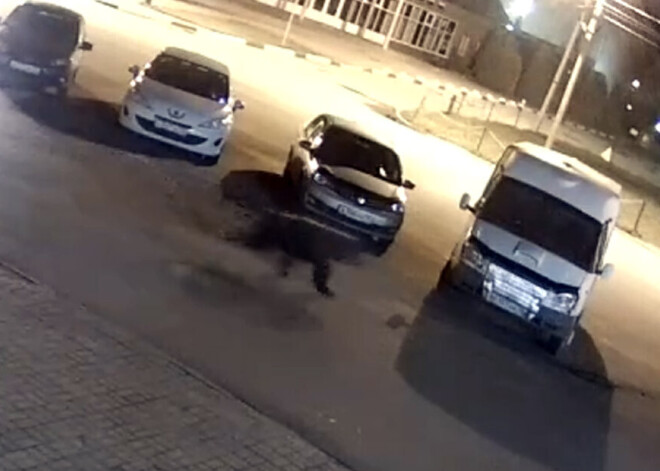 Likvidēts agresīvais lācis, kurš Jaroslavļā uz ielas uzbruka vīrietim