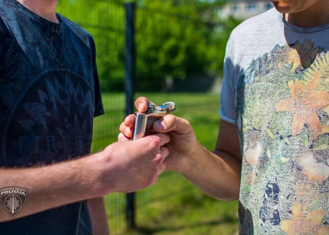 Контрольная закупка в Курземе: продавцы продавали детям алкоголь