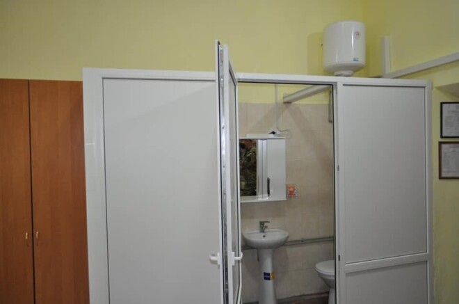 Maksas kameras telpas.