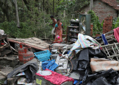 Bojāgājušo skaits ciklonā "Amphan" Indijā un Bangladešā pārsniedz 100