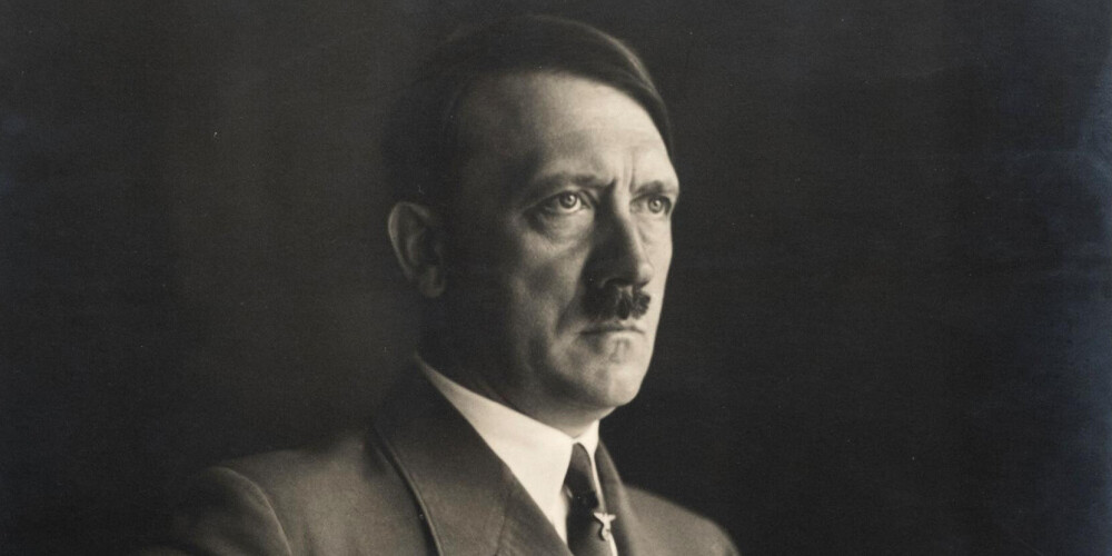 84 gadu vecumā miris Ādolfa Hitlera iespējamais mājdzīvnieks Saturns
