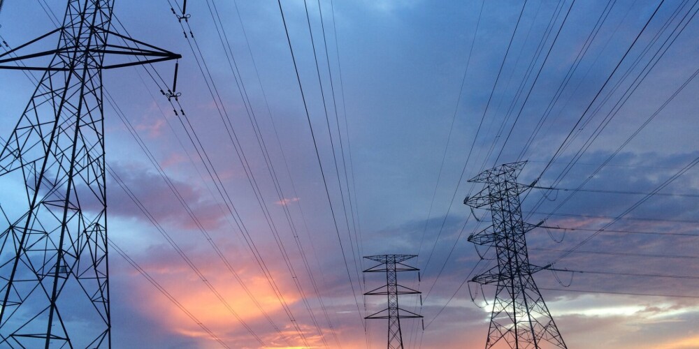 Enerģētikas eksperti par to, kā Covid-19 turpmāka attīstība ietekmēs elektrības cenas