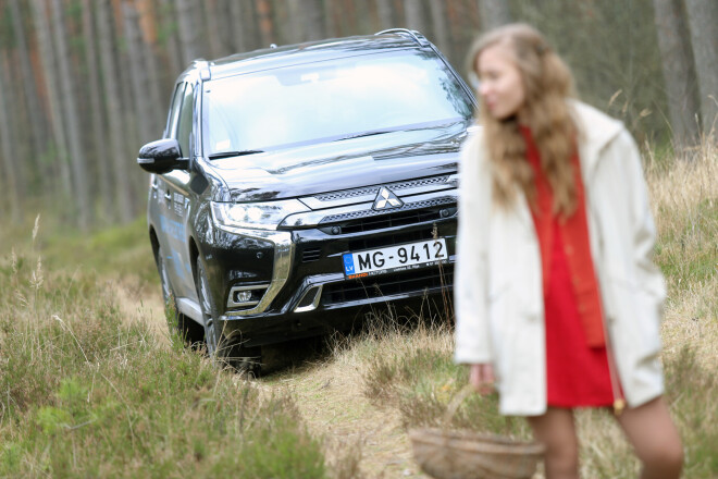 Mitsubishi Outlander PHEV.