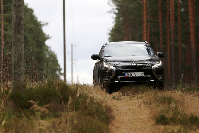 Mitsubishi Outlander PHEV.