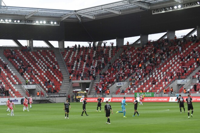 Ungārijas Futbola asociācija (MLSZ) ceturtdien nolēma atļaut klubiem līdzjutēju klātbūtni