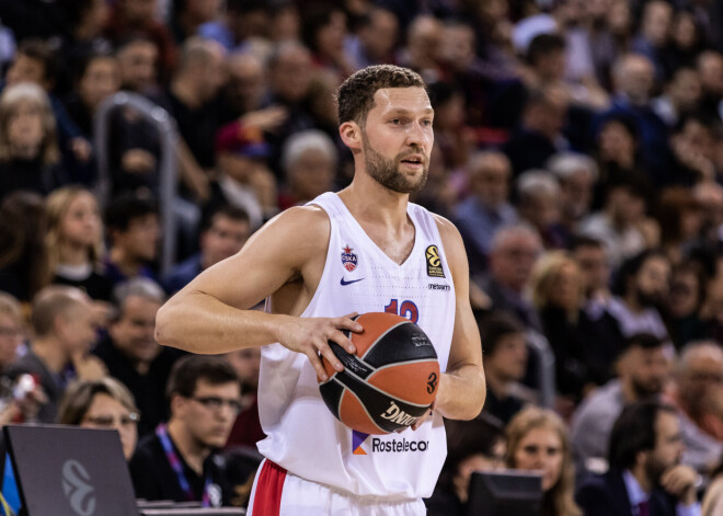 Maskavas CSKA veselības problēmu dēļ nevēlas turpināt sadarbību ar Latvijas labāko basketbolistu Jāni Strēlnieku