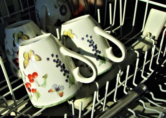 10 rupjākās kļūdas, ko pieļauj trauku mazgājamo mašīnu lietotāji