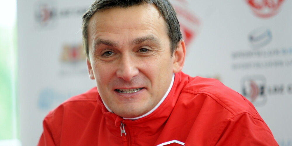 Sergejs Naumovs turpinās trenēt Maskavas CSKA