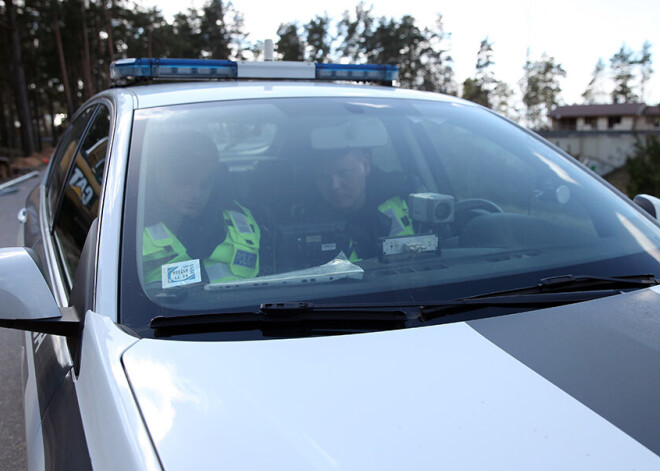 Traģiskā negadījumā Višķu pagastā dzīvību zaudējis BMW pasažieris