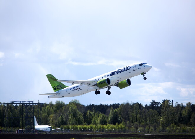 "airBaltic" atsāk lidojumus no Rīgas uz Parīzi un Diseldorfu