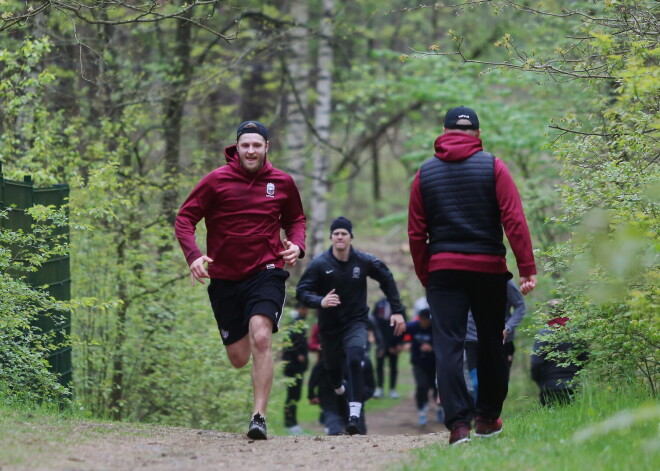 Organizētos sporta treniņos ļaus piedalīties līdz 30 personām