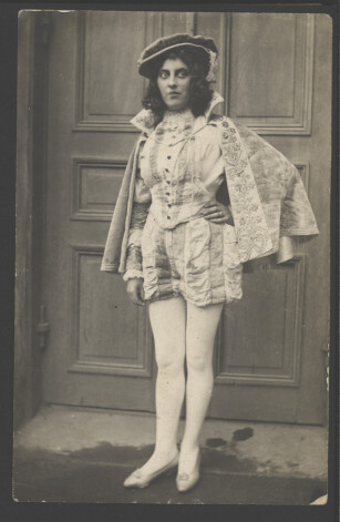 Olga Danoss.
