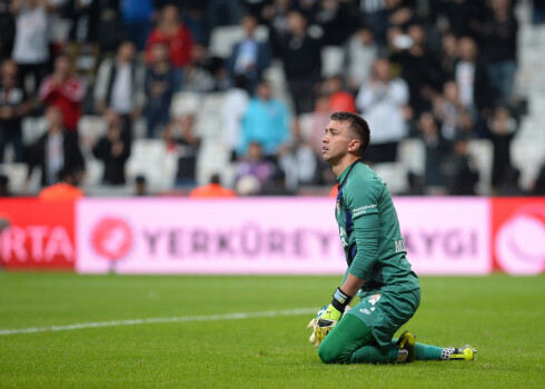  Urugvajas futbola izlases un Stambulas "Galatasaray" pamatvārtsargs Fernando Muslera.