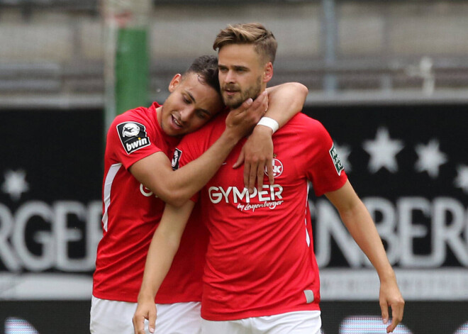 Četrkārtējā Vācijas čempione futbolā "Kaiserslautern" piesaka maksātnespēju