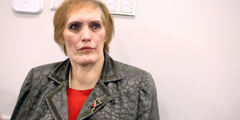 Uļjana Semjonova, īstajā vārdā Iulijaka Semjonova (dzimusi 1952. gada 9. martā Zarasos, Lietuvas PSR, PSRS), ir bijusī latviešu basketboliste, spēlējusi centra pozīcijā, bijusi PSRS sieviešu basketbola izlases dalībniece. Semjonova tiek uzskatīta par vienu no visu laiku izcilākajiem basketbolistiem Latvijā. Viņa ir pirmā basketboliste, kas tika iekļauta basketbola izgudrotāja Džeimsa Neismita vārdā nosauktajā basketbola slavas zālē un nebija no ASV. U. Semjonova ir pirmā itāļu laikraksta "La Gazzetta dello Sport" balvas ieguvēja, balva saņemta 1979. gadā. Uļjana Semjonova ir arī populārā NBA saukļa "I love this game" autore.