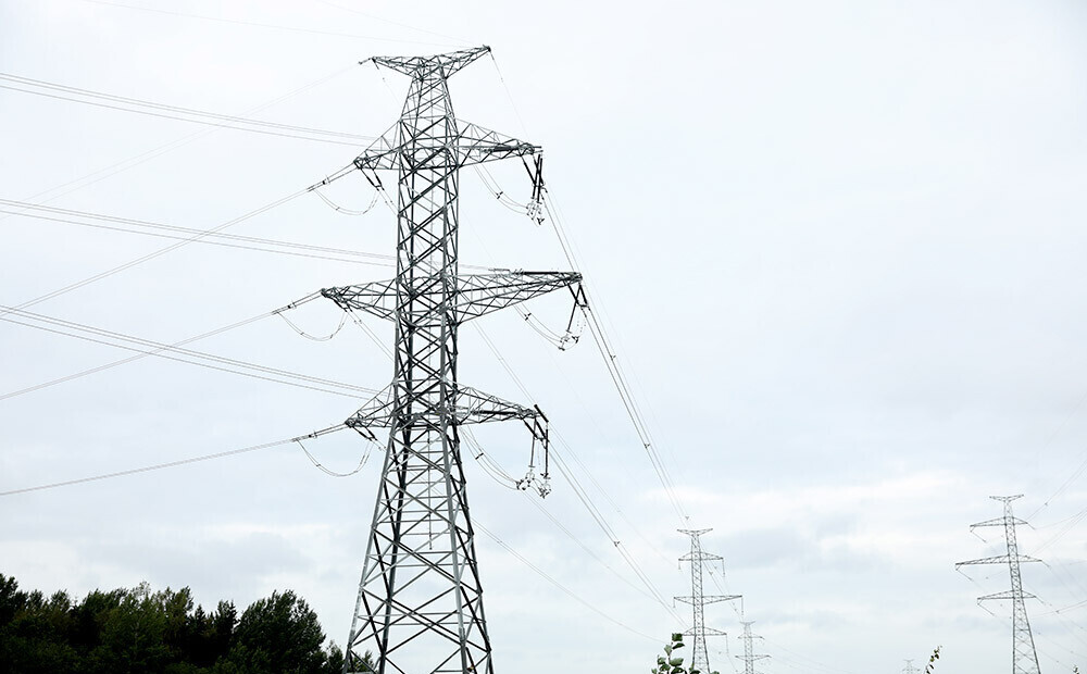 электроэнергия. энергетический сектор таджикистана. электроэнергия в августе. электроэнергия в августе. поставщик электроэнергии.