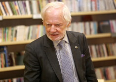 Профессор Даниланс