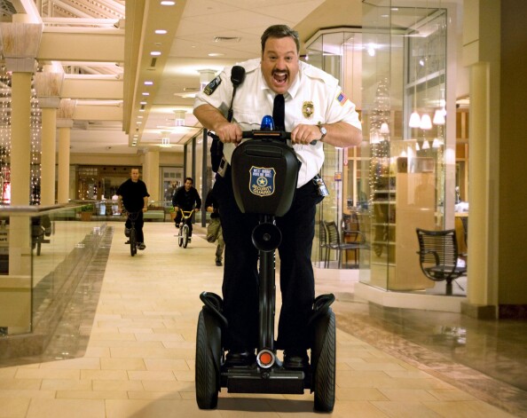 Aktieris Kevins Džeimss filmā "Mall Cop"