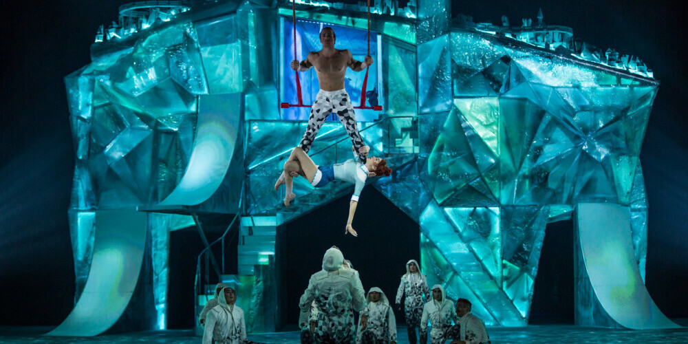 Cirque du Soleil увольняет тысячи сотрудников из-за кризиса