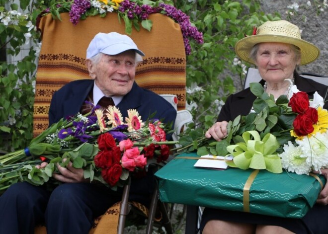 Latvijas simtgadnieki moži nosvin savas dzimšanas dienas. FOTO