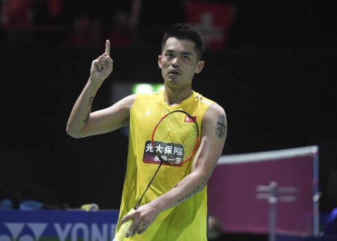 36 gadus vecais Ķīnas badmintonists Liņs Daņs.
