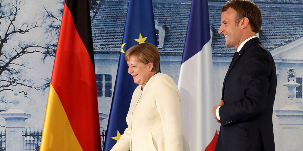 Merkele ar Makronu videokonferencē mēģinās attīstīt dialogu starp Serbiju un Kosovu