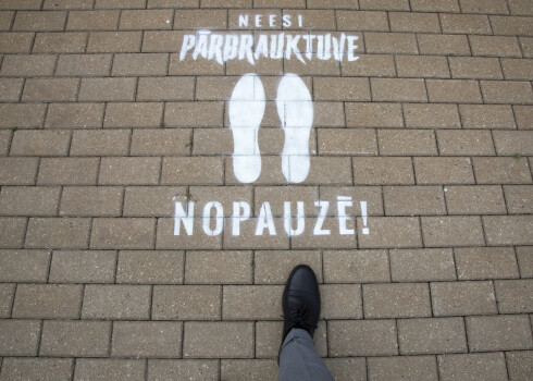 VAS "Latvijas dzelzceļš" sociālā kampaņa "Neesi pārbrauktuve. Nopauzē pie dzelzceļa!".