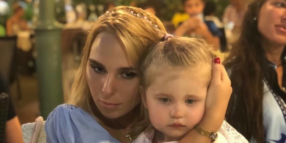 "Только по видеосвязи": Телегин обвинил Пелагею в том, что она не дает ему встречаться с дочерью 