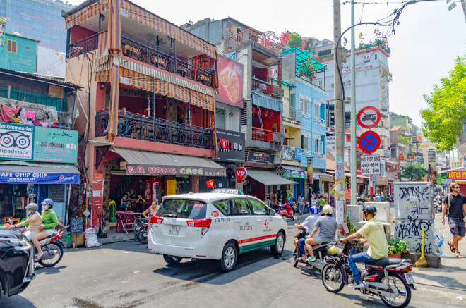 Saigonas nosaukums saglabājies, jo reti kurš vietējais pilsētu sauc par Hošiminu. Saigona, un viss.