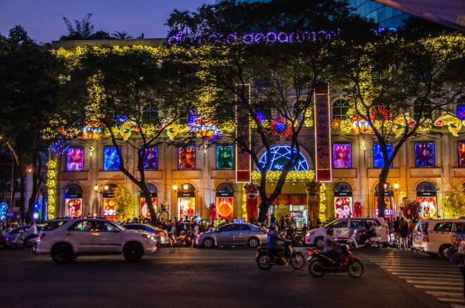 Saigonas nosaukums saglabājies, jo reti kurš vietējais pilsētu sauc par Hošiminu. Saigona, un viss.