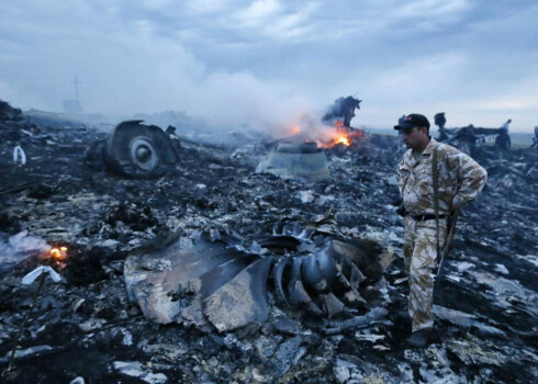 Nīderlande vērsīsies ECT pret Krieviju par pasažieru lidmašīnas notriekšanu virs Ukrainas