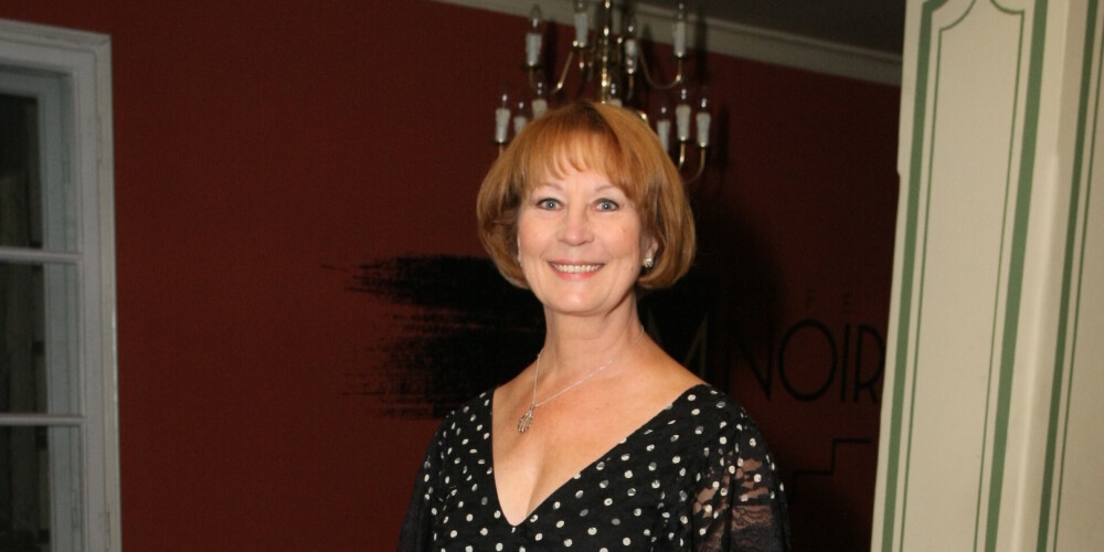 Sveicam dzimšanas dienā lielisko aktrisi Akvelīnu Līvmani!