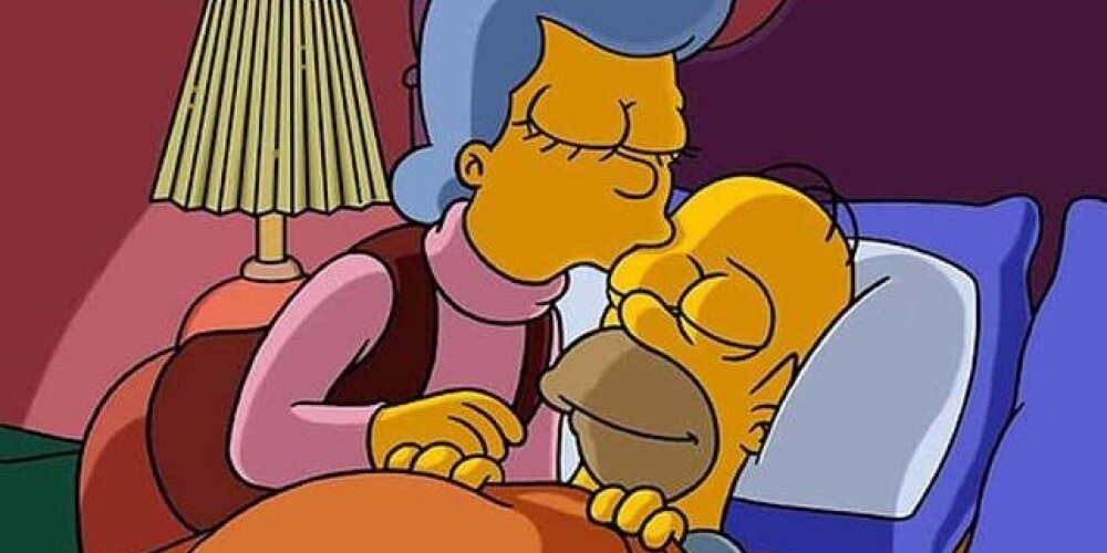 "Simpsoni" (angļu: The Simpsons) ir amerikāņu animācijas seriāls, kuru kanālam Fox izveidoja Mets Greinings. Tas ir garākais animācijas seriāls ASV televīzijas vēsturē (šobrīd 673 sērijas 31 sezonā). Sērijas ir satīriski stāsti par amerikāņu vidus šķiru, pie kuras pieder Simpsonu ģimene, kurā ietilpst Homērs, Mārdža, Bārts, Līza un Megija. Darbība pārsvarā norisinās izdomātā pilsētā Springfīldā un parodē amerikāņu kultūru, sabiedrību, televīziju un kanālu Fox; nebaidās skart arī politiku un reliģiju: ir apspriestas tādas tēmas kā viendzimuma attiecības, darvinistu un kreacionistu cīņas, karš Irākā. Seriāls kļuva populārs tā interpretācijas humora dēļ, kuru var redzēt uz ielas un sev apkārt. Tas paredzēts pusaudžu un pieaugušo auditorijai.