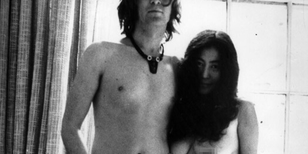 Joko Ono Lenone (dzimusi 1933. gada 18. februārī, Tokijā, Japānā) ir japāņu dziedātāja. Viņa ir slavenā brita Džona Lenona atraitne. Septiņu gadu vecumā Joko un viņas ģimene pārcēlās uz ASV. Gadu vēlāk viņi atgriezās Japānā. Pēc otrā pasaules kara viņi atgriezās ASV. 1956. gadā Ono apprecēja japāņu komponistu Toši Ičijanagi, tomēr 1962. gadā izšķīrās. Tā paša gada 28. novembrī viņa apprecējās ar Entoniju Koksu. Viņi izšķīrās nepilnu gadu, tad atkal apprecējās un izšķīrās 1969. gadā. Vēlāk viņa apprecējās ar Džonu Lenonu, kuru viņa iepazina 1966. gadā. Daļa bītlu fanu uzskata, ka Joko Ono ir vainojama pie grupas izjukšanas, jo viņa nāca uz ierakstu sesijām, pārkāpjot nerakstīto grupas likumu - sievas un draudzenes nedrīkst ierasties studijā.