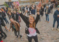 FOTO: Izskanējis pirmais “Enkurfests”, kas pulcēja mūzikas, alus un street food cienītājus