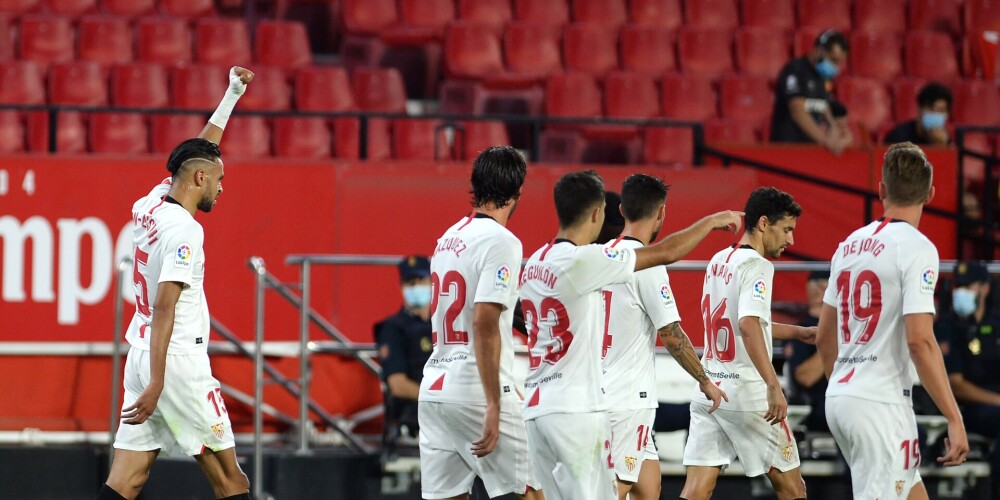 "Sevilla" praktiski nodrošina vietu Čempionu līgā; "Napoli" un "Milan" nenoskaidro uzvarētāju