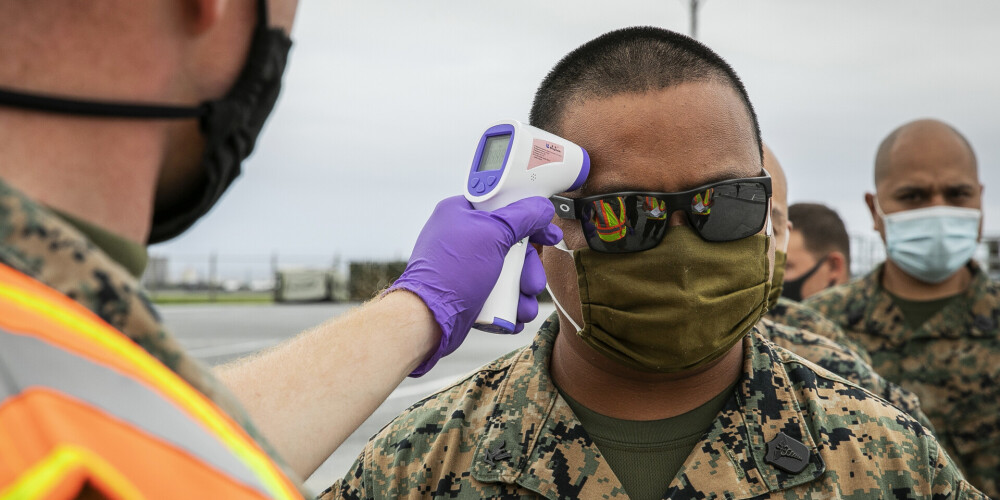 Jaunā koronavīrusa dēļ Japānas Okinavas salā noslēgtas divas ASV militārās bāzes