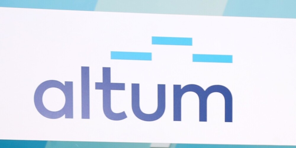 ALTUM ir valsts attīstības finanšu institūcija, kas ar finanšu instrumentiem (aizdevumiem, garantijām, ieguldījumiem riska kapitāla fondos u.c.) nodrošina finansējumu jomās, kuras valsts ir izvirzījusi kā svarīgas un atbalstāmas, un kurās pietiekamā apjomā nav pieejams kredītiestāžu finansējums. Programmu īstenošanai tiek izmantots Latvijas un ES fondu finansējums.