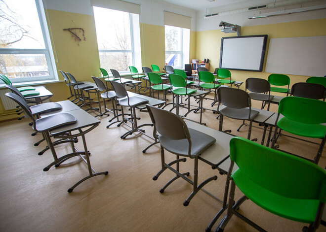 Ja skolēnam skolā parādīsies akūtas elpceļu infekcijas slimības pazīmes, viņš būs jāizolē