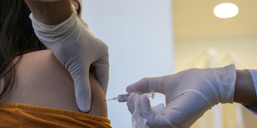 Brazīlijā uzsākti Ķīnā izstrādātas Covid-19 vakcīnas pēdējie izmēģinājumi
