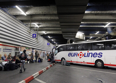 Francijas tiesa nolemj likvidēt autobusu satiksmes kompāniju "Eurolines"