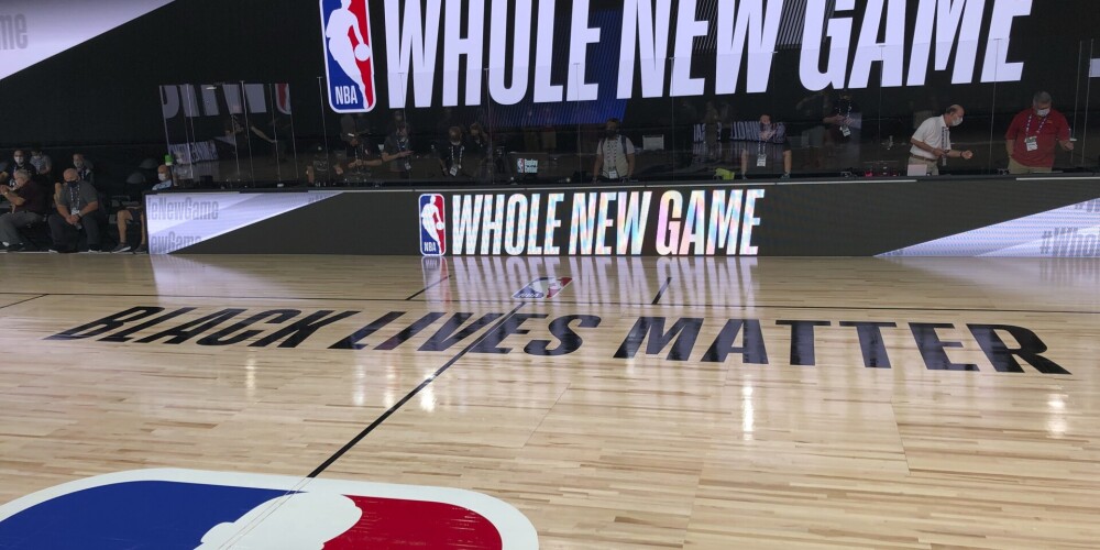 NBA spēlētāji fanu atbalstu Orlando saņems no virtuālajām tribīnēm