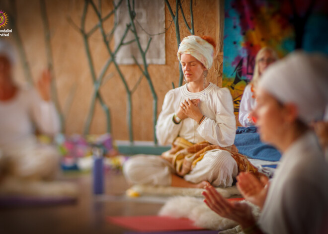 Septembrī klātienē notiks trešais Baltijas Kundalini jogas festivāls