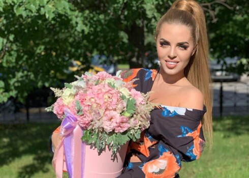 Экс-ведущая Юлия Ефременкова: "На "Доме-2" мужчины дарят девушкам цветы за счет проекта"