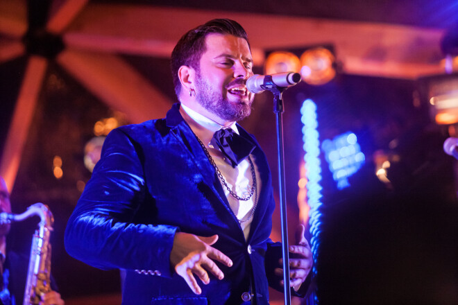 Sestdienas vakarpusē Pārgaujas novada svētkos uz Straupes estrādes skatuves ar savu Abonementa orķestri kāps Intars Busulis.